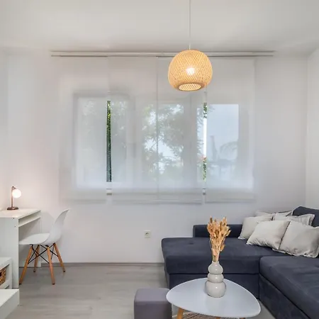 Doris Apartmán